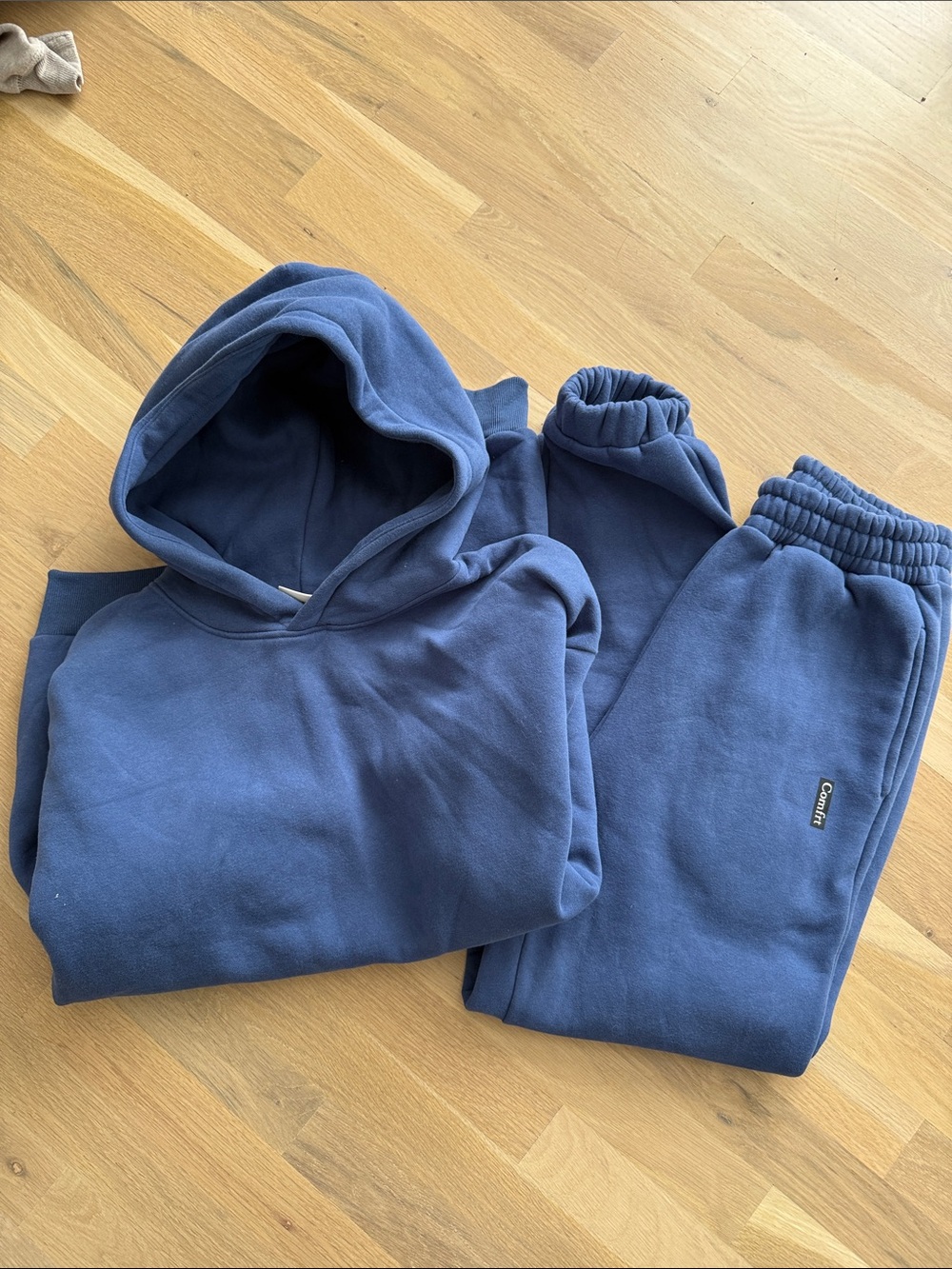 Women’s Comfrt Blue Fleece Jogger Pants - read description